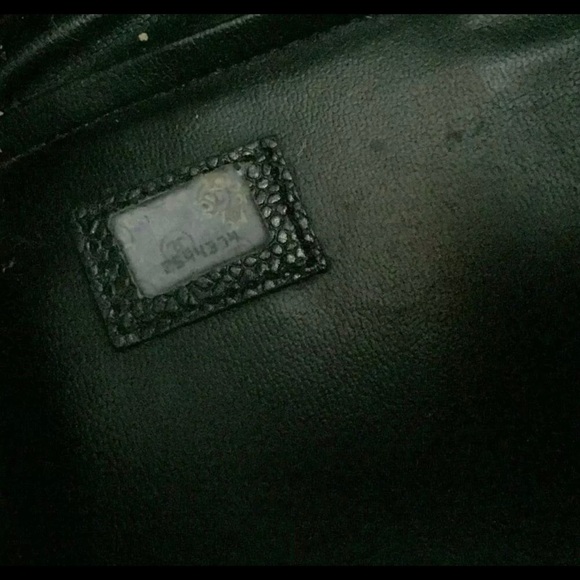 🚫SOLD🚫Authentic Chanel Caviar Vintage Boston Bag - Picture 13 of 13